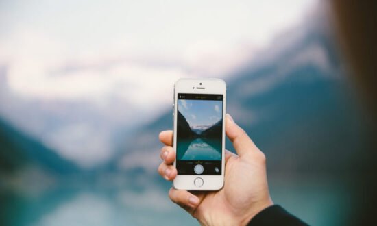 iphone-926890_1920-1
